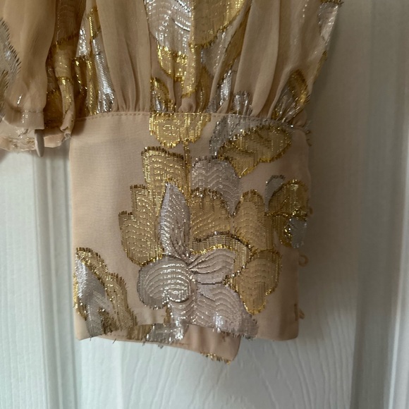 Anthropologie Beige Floral Top - Picture 7 of 9